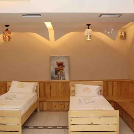 Pasha Willa Tirana